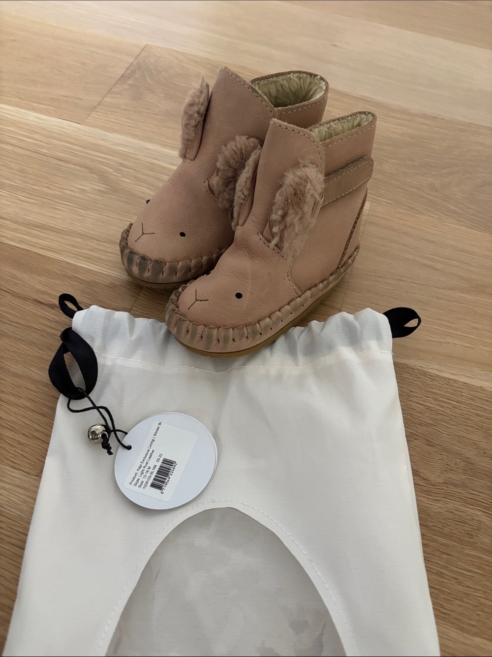 Donsje bunny boots. 12-18 months